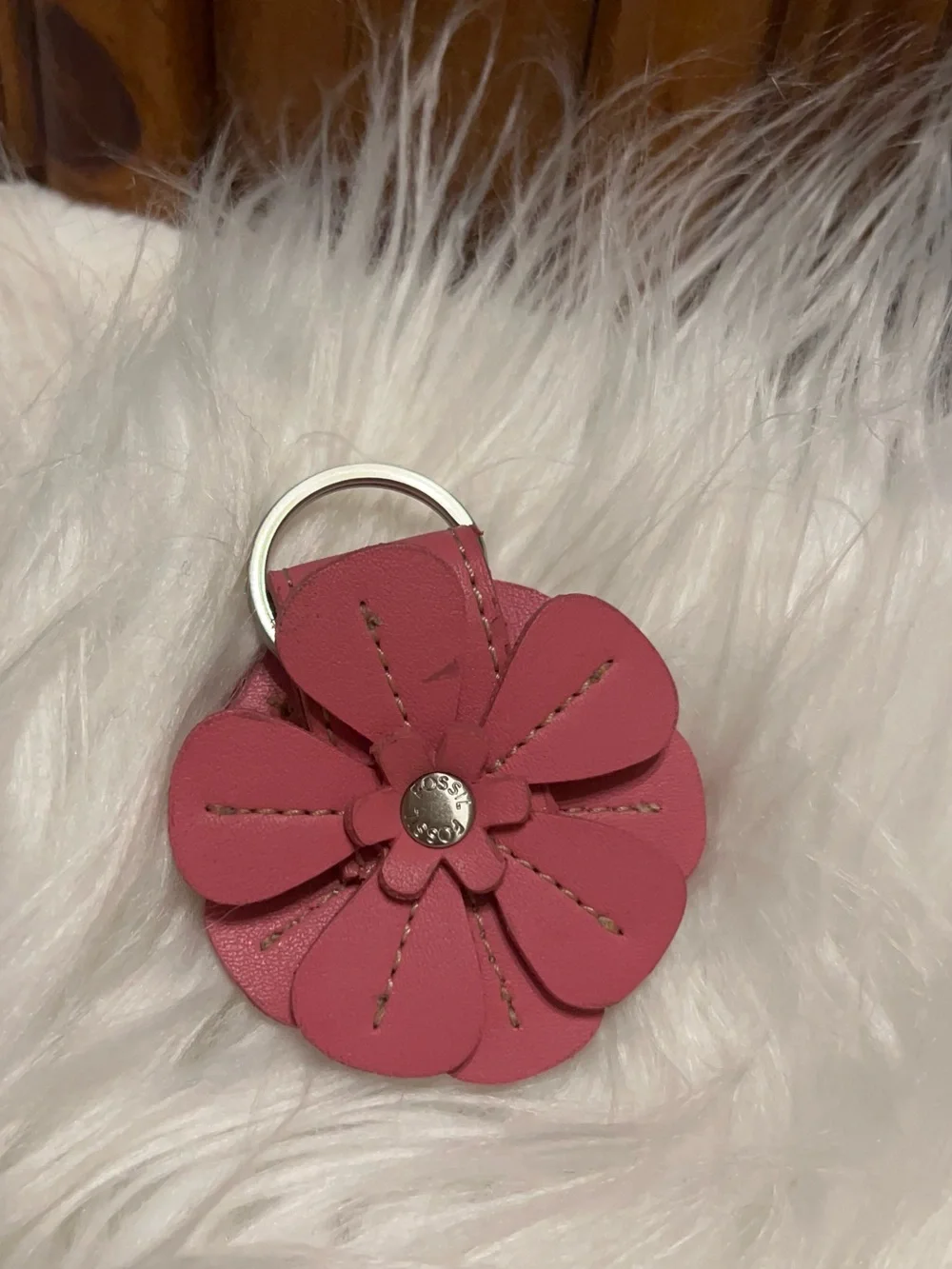 Fossil Pink Leather Flower Key Ring